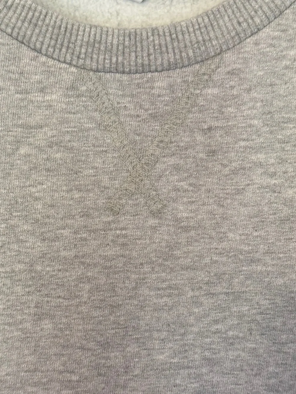 LACOSTE KIDS KIDS’ CROCODILE PRINT FLEECE SWEATSHIRT